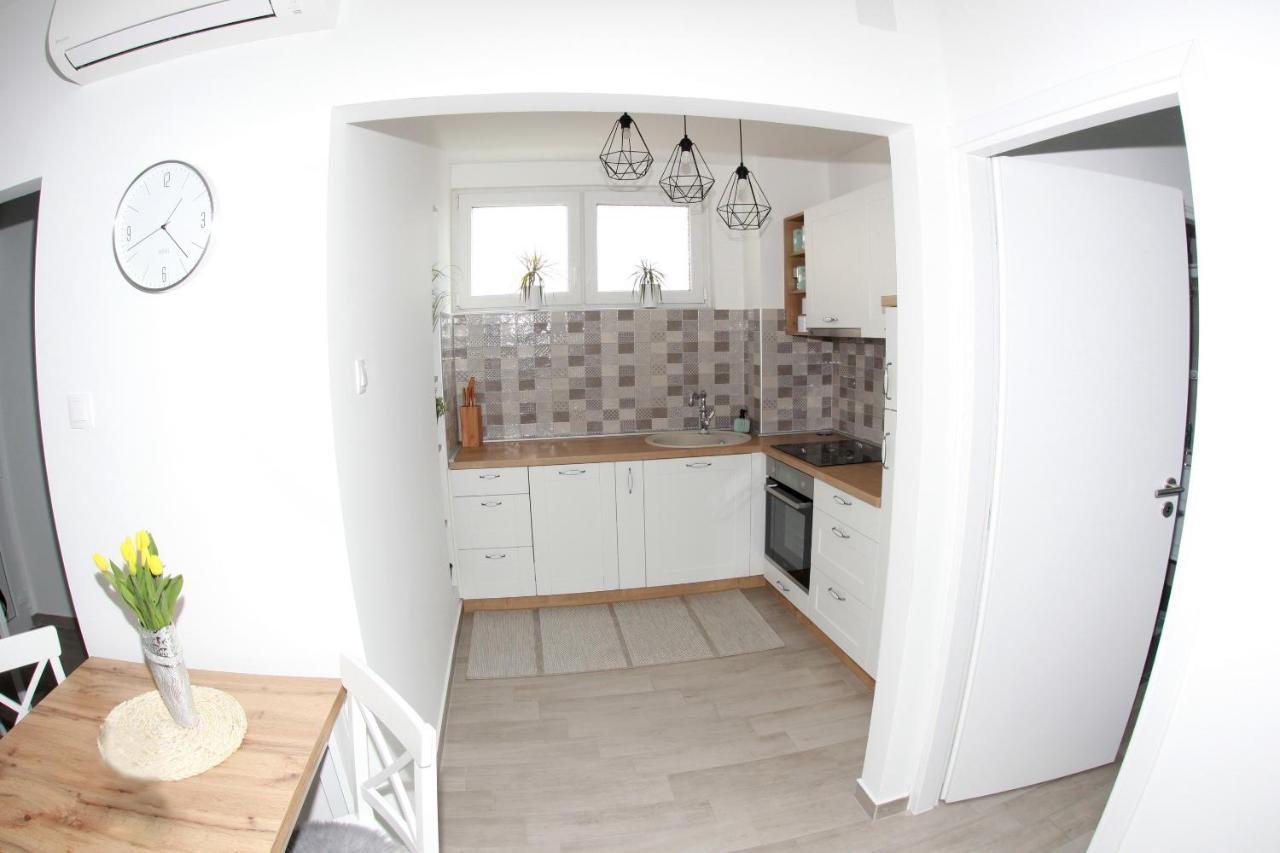 Apartman Lucija Karlovac Exterior foto
