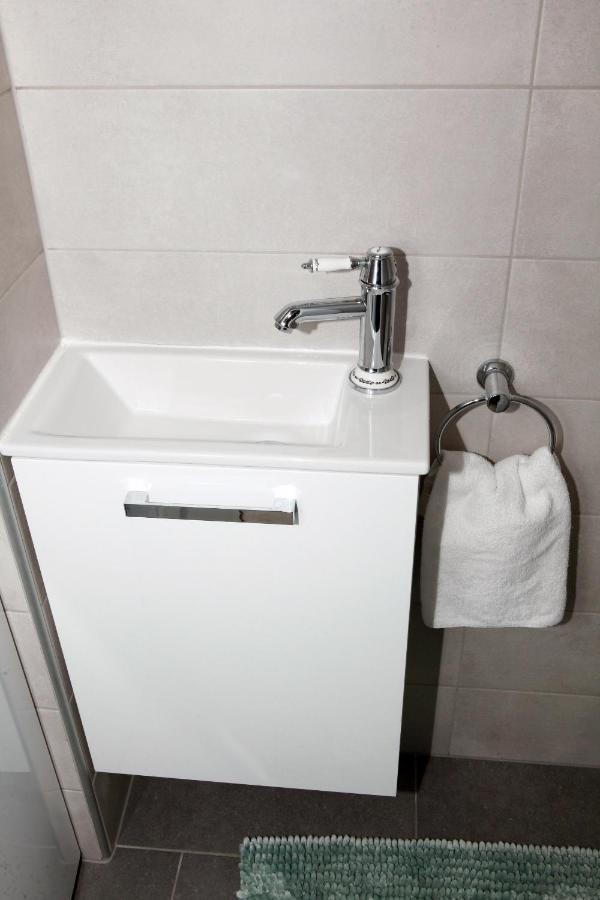 Apartman Lucija Karlovac Exterior foto